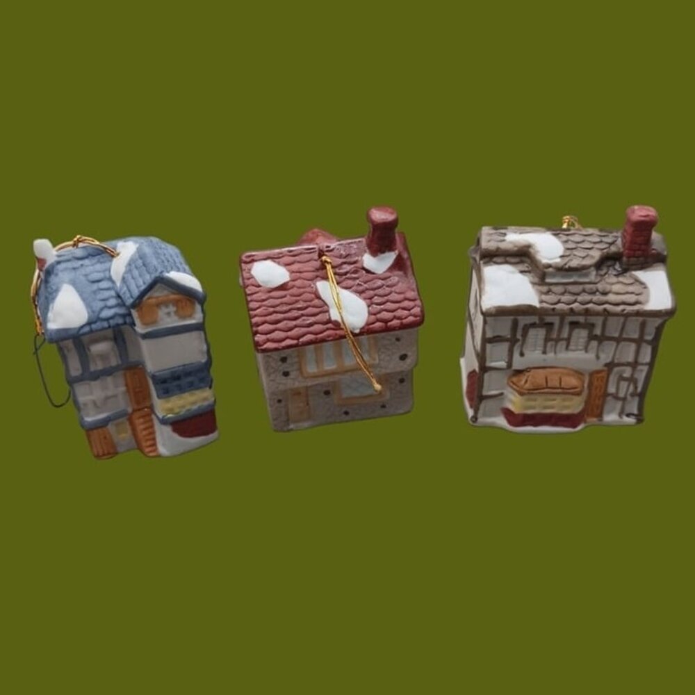 Old english village christmas ornaments set of 3 - Picture 3 of 8